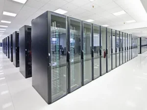 UPS Cho Data Center